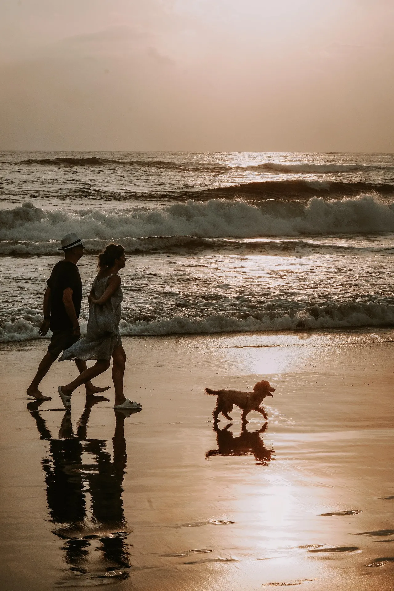 Romantic Bali Beach for Honeymooners with Sunset and Couple